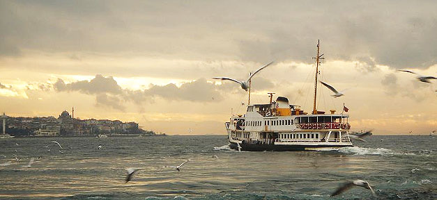 Ach Deutschland, ich bin dann mal weg Lust auf die Türkei? © elif ayse auf flickr.com (CC 2.0), bearb. MiG