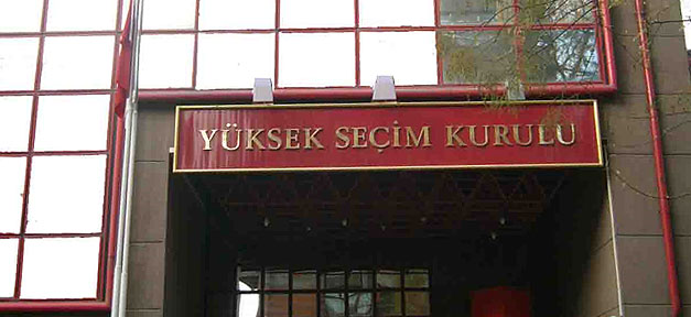 Demokratie hin! Demokratie her? Türkischer Hoher Wahlrat © YSK