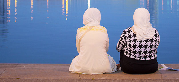 Weniger Muslime in Deutschland als bislang vermutet Muslime in Deutschland © George Lindley @ flickr.com (CC 2.0), bearb. MiG