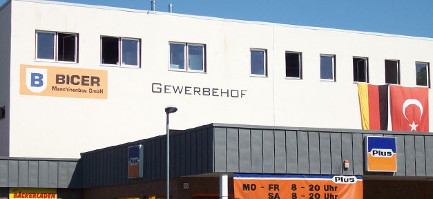 Jeder fünfte Firmengründer ist Einwanderer Gewerbe, Türke, Türkei, Selbständig, Selbständigkeit, Gewerbehof