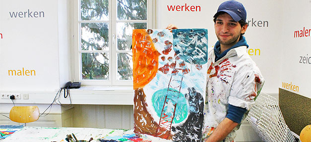 Deutsch lernen mit Pinsel und Farbe Flüchtling, Kunst, Malen, Bild, Kunsthalle, Karlsruhe