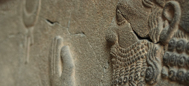 Museen sollen Bestände auf koloniale Raubkunst prüfen Museum, Statute, Bild, Geschichte, Historie