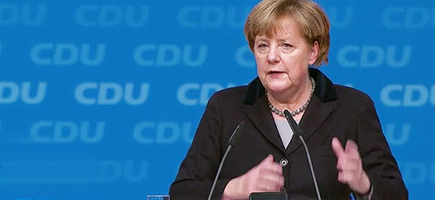 Merkel: „Keine Zweifel“, würde wieder so entscheiden Angela Merkel, Merkel, CDU, Parteitag, Rede, Pult