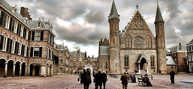 Marokkanischstämmige Politikerin neue Parlamentspräsidentin Niederlande,Holland, Den Haag, Binnenhof, Politik