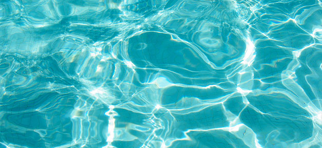 Muslimische Schülerin muss am Schwimmunterricht teilnehmen Wasser, Schwimmbad, Schwimmbecken, Schwimmen