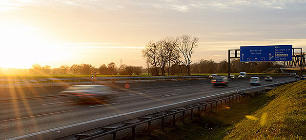 "Wann sind wir endlich da?" Auto, Autbahn, Fahren, fahrt, urlaub