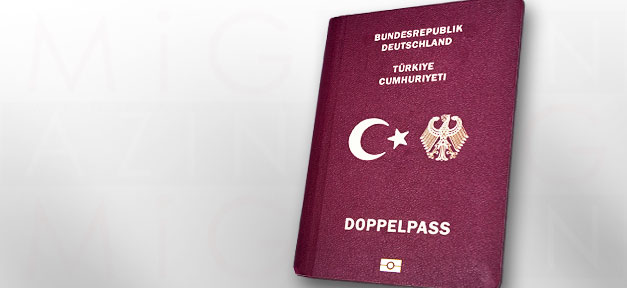 Wie viele Türken mit Doppelpass haben denn überhaupt "Ja" gesagt? Doppelpass, doppelte Staatsbürgerschaft, Reisepass, Türkisch, Deutsch, Türkei, Deutschland