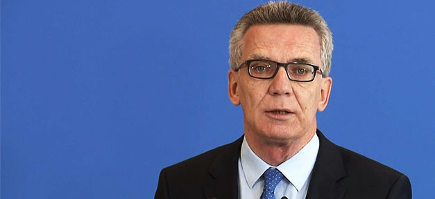 Islamgesetz kaum mit Verfassung vereinbar Thomas de Maiziere, CDU, Innenminister, Bundesinnenminister