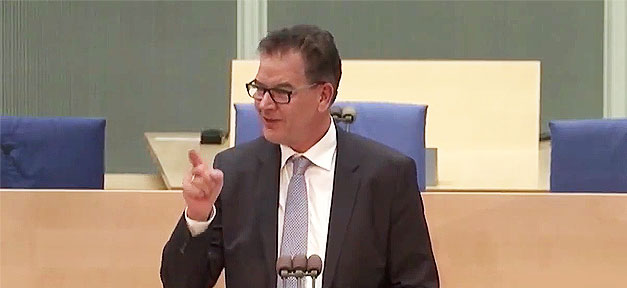 Müller lehnt Kürzung der Entwicklungshilfe als Druckmittel ab Bundesentwicklungshilfeminister, Gerd Müller, CSU, Christsozial, Union, Politiker