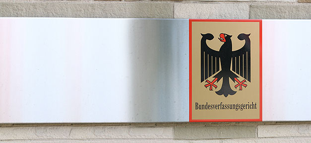 Salafistische Gefährder dürfen sofort abgeschoben werden Bundesverfassungsgericht, BVerfG, Karlsruhe, Justiz, Verfassungsgericht, Verfassung, Bundesadler