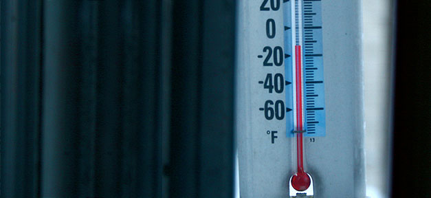 Flüchtlinge müssen ausharren bei Minusgraden Temperatur, Kalt, Winter, Kälte, Celsius, Minus