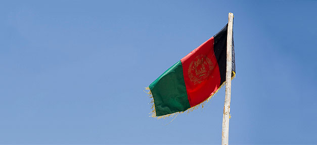 Merkel: Afghanistan wieder sicher. Abschiebungen uneingeschränkt möglich. Afghanistan, Flagee, Fahne, Land, Flag