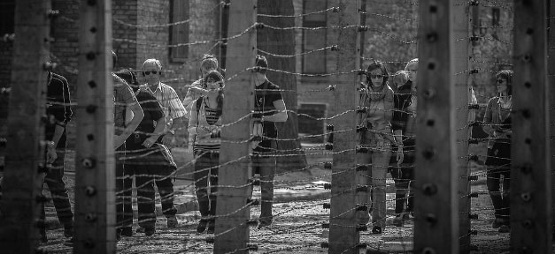 Der Völkermord an Sinti und Roma Auschwitz, Konzentrationslage, KZ, Antisemitismus, Geschichte, Nationalsozialismus