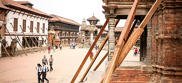 Schleppender Wiederaufbau nach dem Erdbeben Nepal, Katmandu, Erdbeben, Gebäude, Einsturz