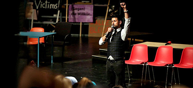 NSU, NSU-Tribunal, Ibrahim Arslan, Mölln, Bühne