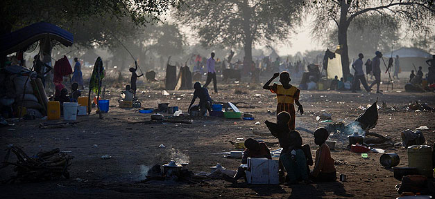 Fast 31 Millionen neue Flüchtlinge im eigenen Land Flüchtlingslager, Flüchtlinge, Südsudan, Afrika, Krieg