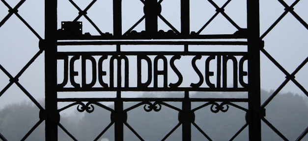 Modeunternehmen wirbt mit Nazi-Spruch Konzentrationslager, Jedem das Seine, KZ, NS, Nationalsozialismus, Juden, Holocaust