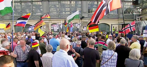 Ein Mord aus Hass alle zwei, drei Jahre ist doch normal Pegida, Dresden, Rechtsextremismus, Neonazis