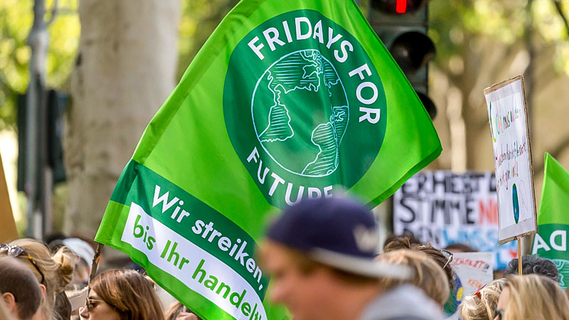 Musikerin wegen Dreadlocks von „Fridays for Future“ ausgeladen Fridays for Future, Klima, Umwelt, Klimawandel, Demonstration