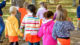 Kinder, Kindergarten, Spaziergang, Wald, Freunde