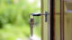Müssen Vermieter der Untervermietung an Geflüchtete zustimmen? Schlüssel, Haus, Wohnung, Schloss, Miete, Eigentum