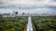 Fast jeder zweite Berliner mit antimuslimischen Einstellungen Berlin, City, Skyline, Wald, Bäume, Stadt, Hauptstadt