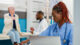 Deutlich mehr ausländische Berufsabschlüsse anerkannt Arzt, Ärztin, Gesundheit, People of color, Krankenhaus, Krankheit