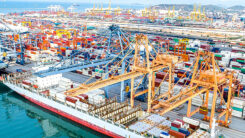 Hafen, Schiff, Transport, Container, Handel, Wirtschaft, Lieferkettengesetz, Zoll