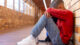 Immer mehr rassistische Vorfälle an Schulen Schule, Schüler, Mobbing, Diskriminierung, Rassismus, Bildung, Junge, Stress, traurig