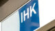 Wirtschaftsverbände ringen um Umgang mit der AfD Industrie- und Handelskammer, Wirtschaft, Industrie, Handel, Unternehmen, Schild, IHK